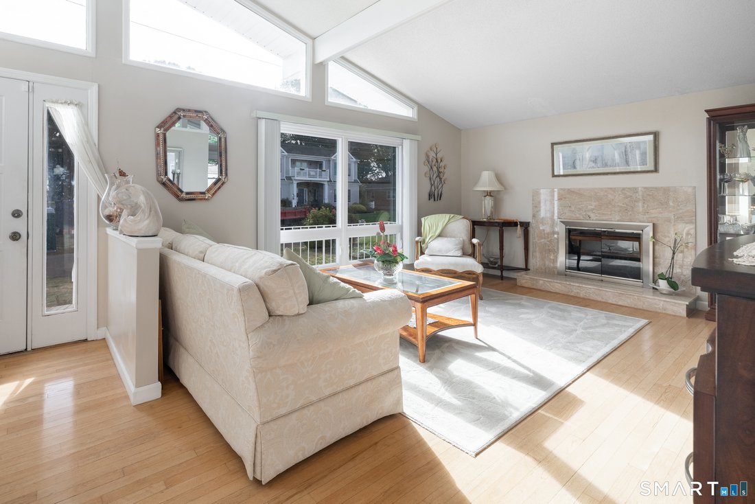 House in Old Saybrook, Connecticut, United States 4 - 17851587