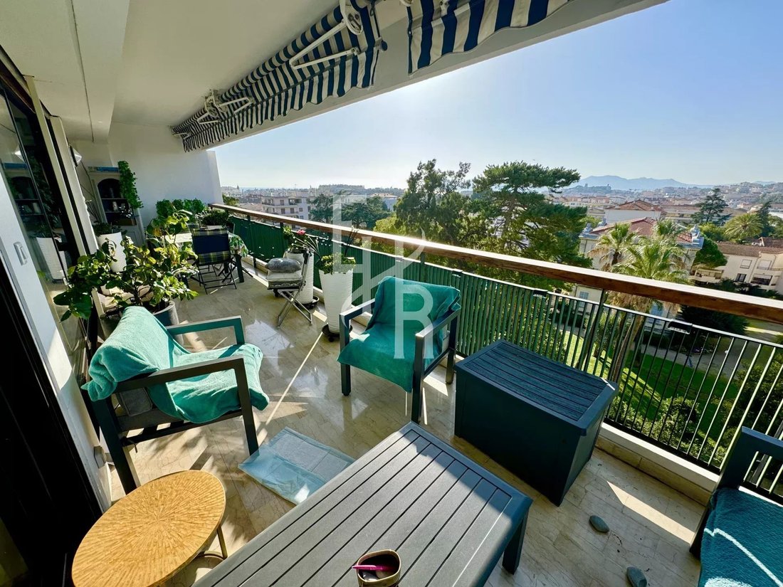 Apartment in La Californie, Cannes, France 2 - 17851411
