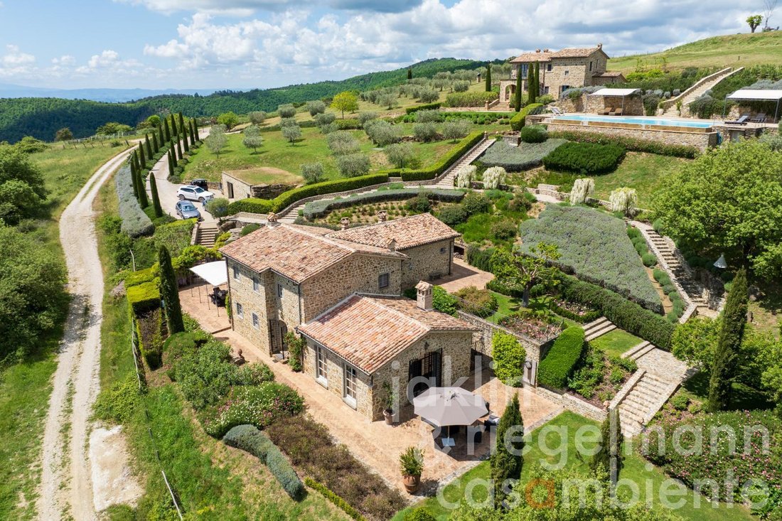 Estate in Lisciano Niccone, Umbria, Italy 5 - 17851603