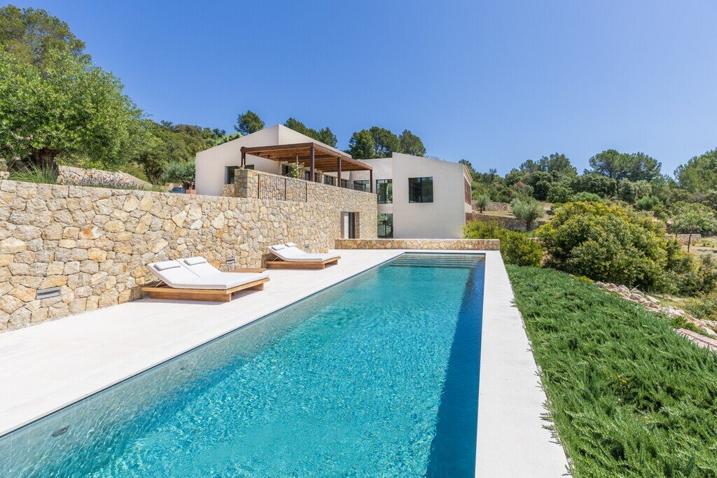 Villa in Alcudia, Balearic Islands, Spain 4 - 17851524