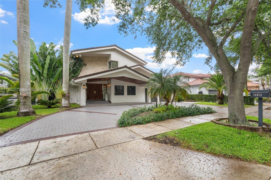 House in Hialeah, Florida, United States 2 - 17855188