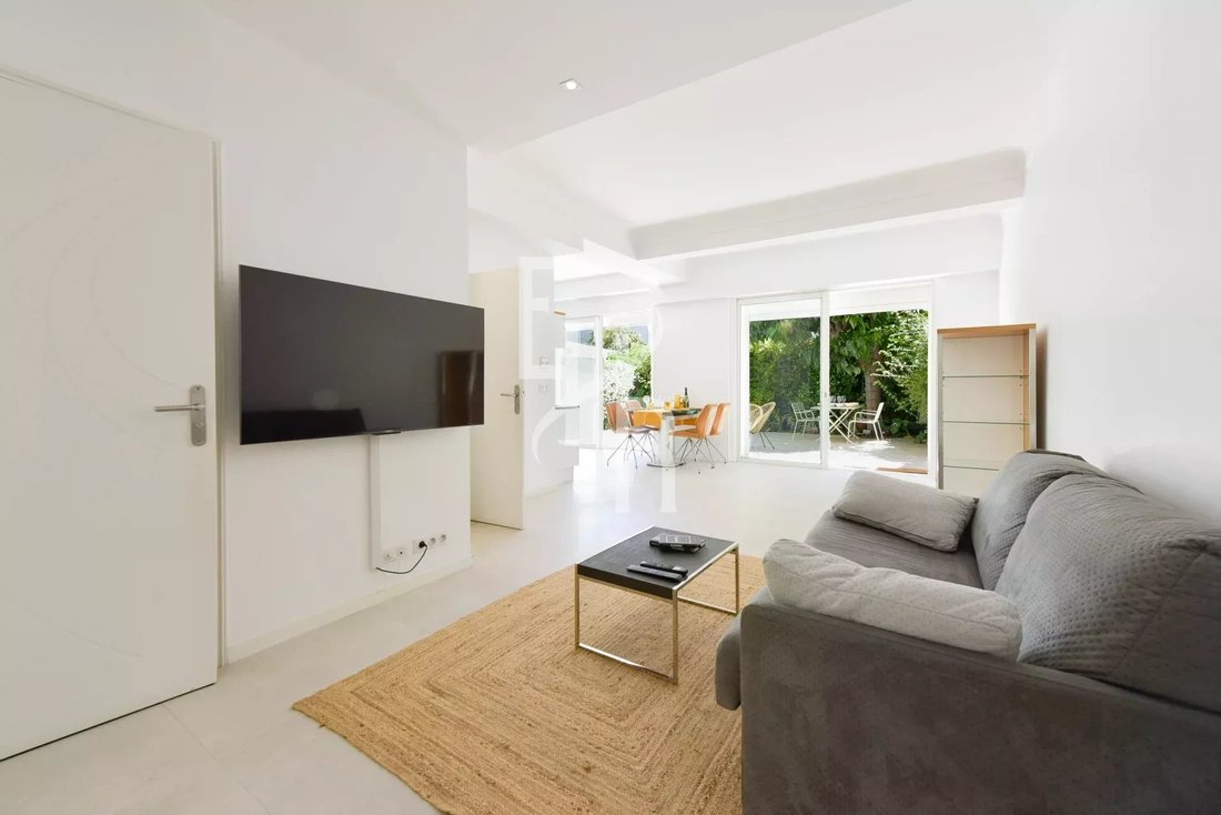 Apartment in Cannes, Provence-Alpes-Côte d'Azur, France 3 - 17851563
