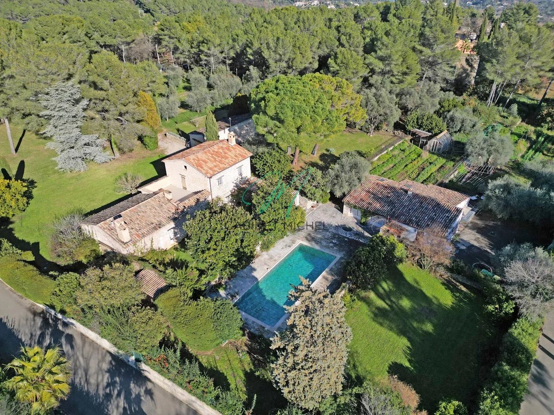Villa in Mazan, Provence-Alpes-Côte d'Azur, France 5 - 17852166