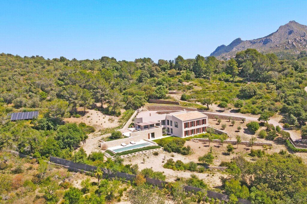 Villa in Alcudia, Balearic Islands, Spain 1 - 17851524