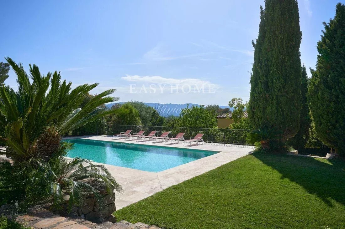 Villa in Mougins, Provence-Alpes-Côte d'Azur, France 1 - 11942299
