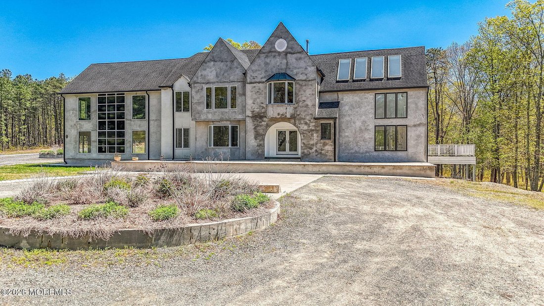House in Freehold Township, New Jersey, United States 4 - 17852066