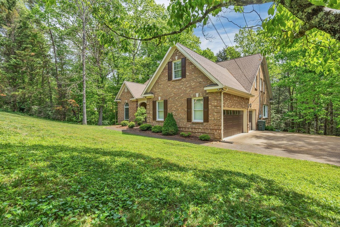 House in Signal Mountain, Tennessee, United States 4 - 17851931