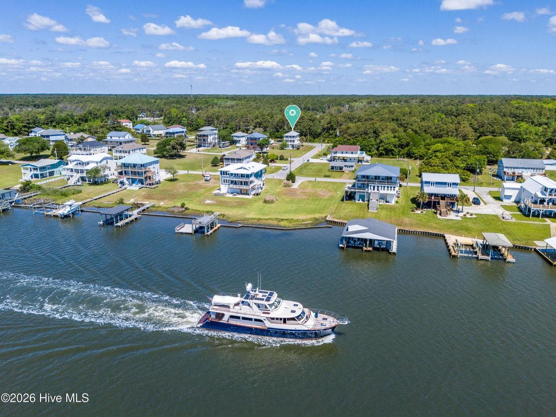 House in North Topsail Beach, North Carolina, United States 5 - 17854576