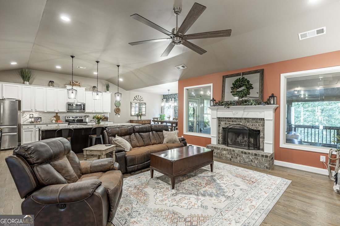 House in Flowery Branch, Georgia, United States 5 - 17851859