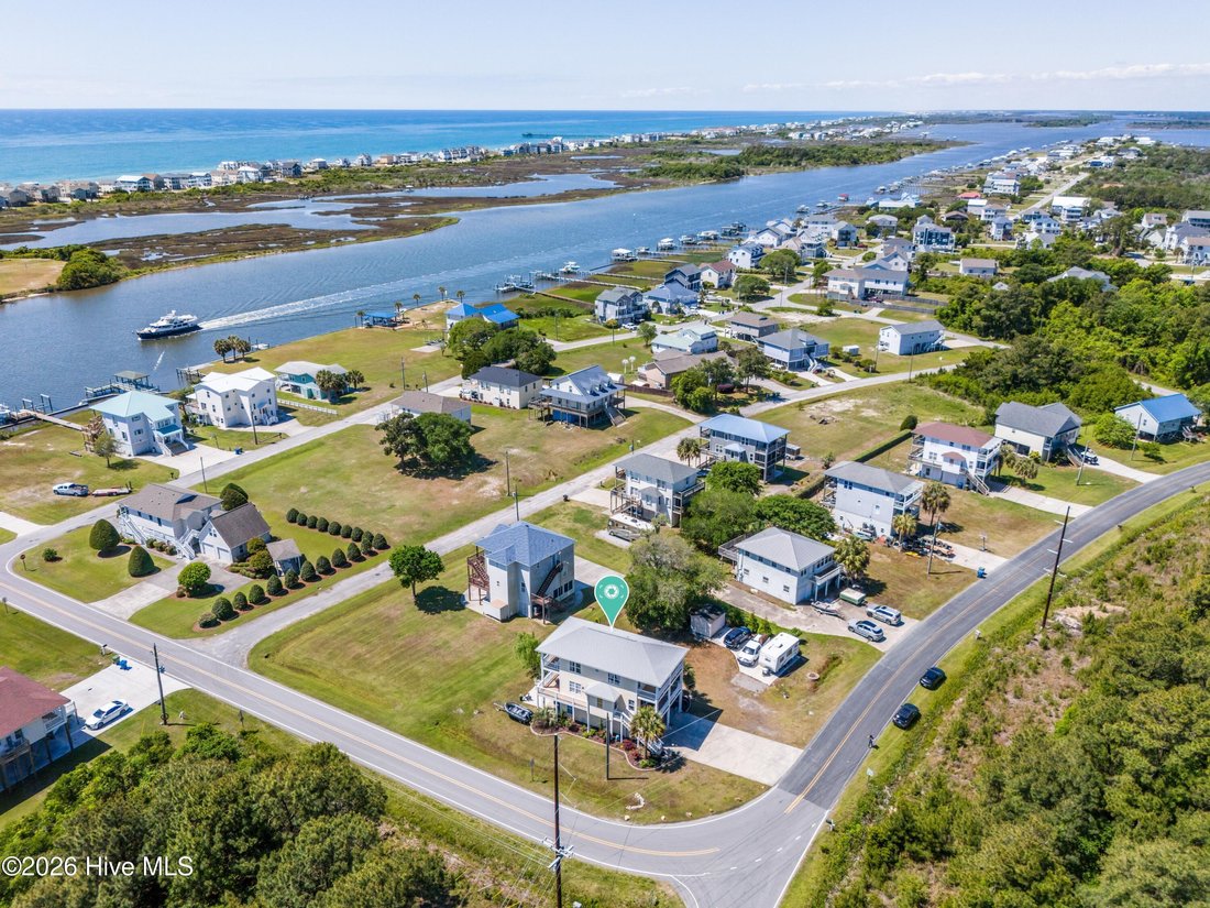 House in North Topsail Beach, North Carolina, United States 4 - 17854576