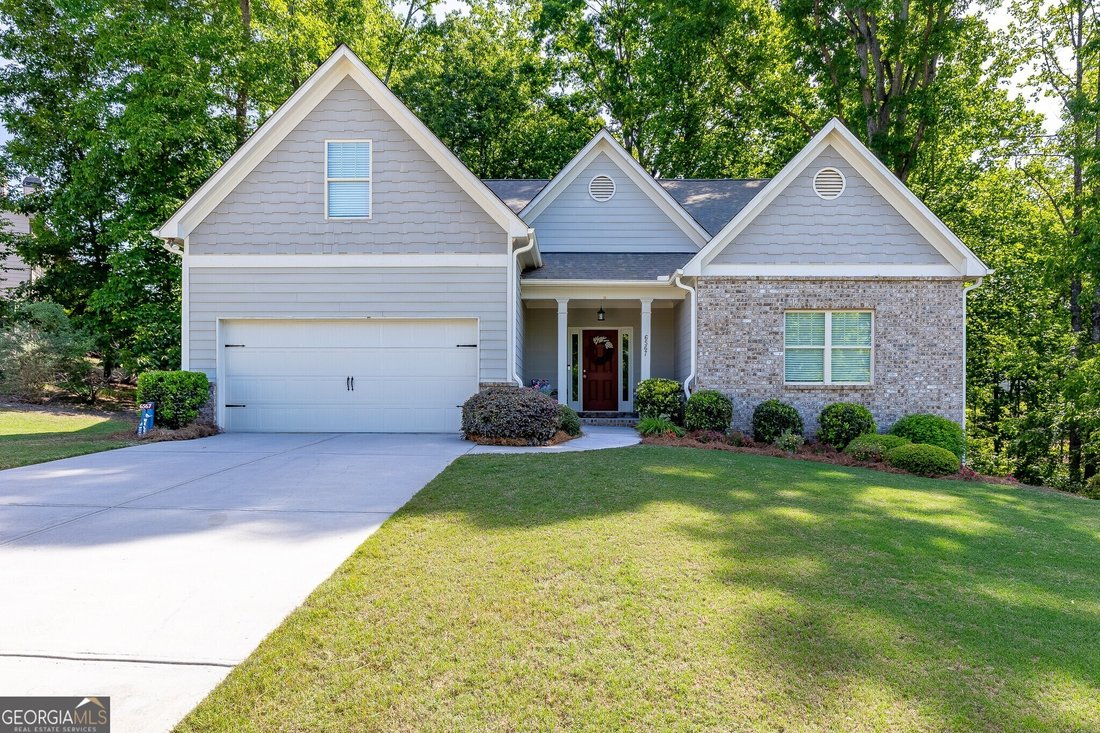 House in Flowery Branch, Georgia, United States 1 - 17851859