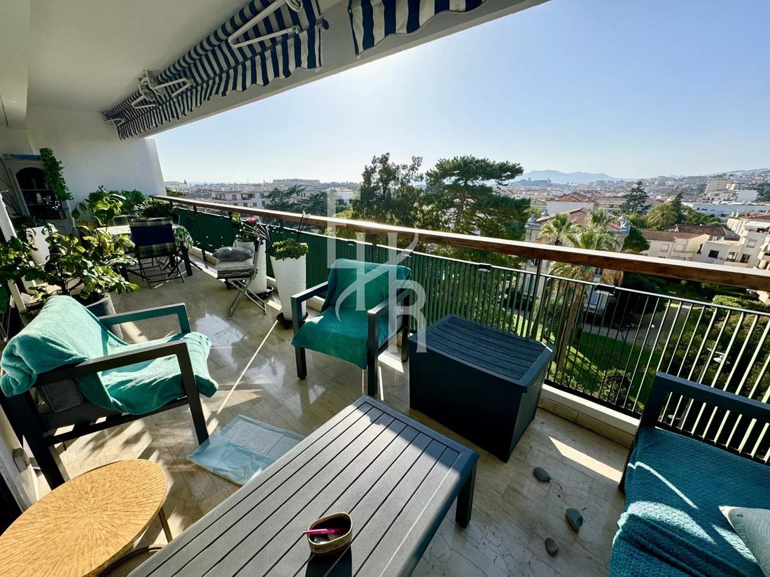 Apartment in La Californie, Cannes, France 3 - 17851411