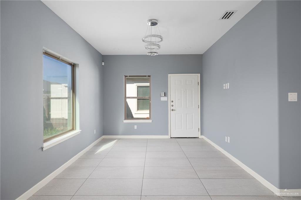 Edinburg, Texas, United States 2 - 17854396