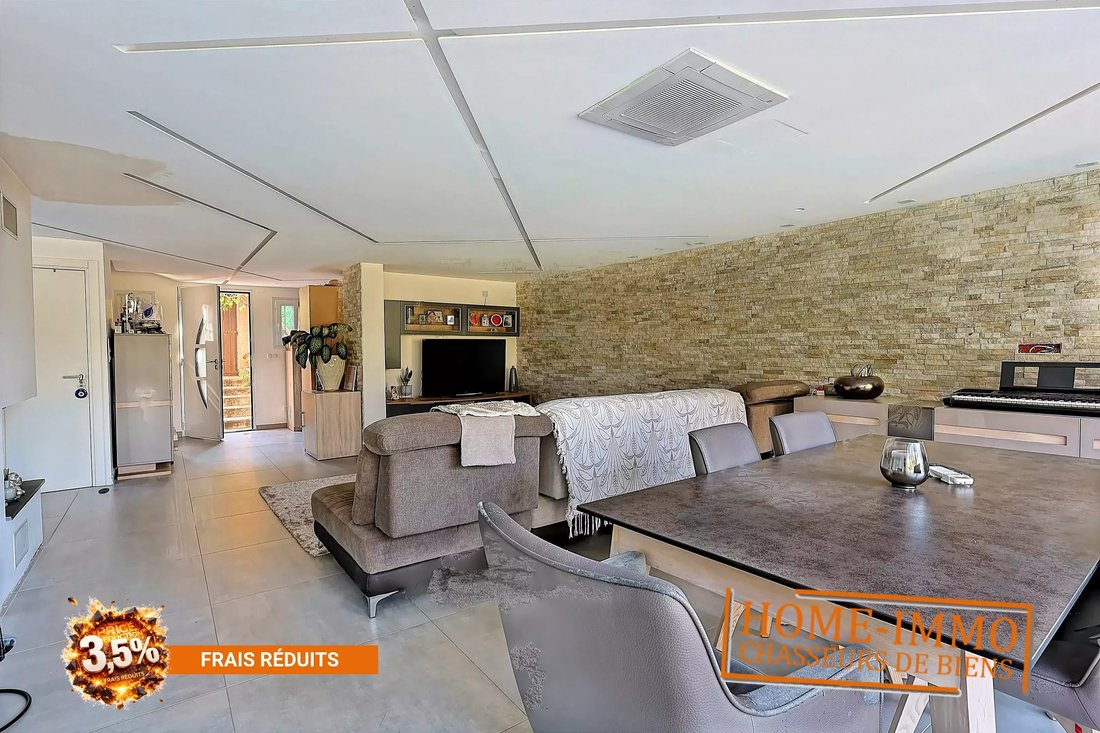 House in Antibes, Provence-Alpes-Côte d'Azur, France 3 - 17852844