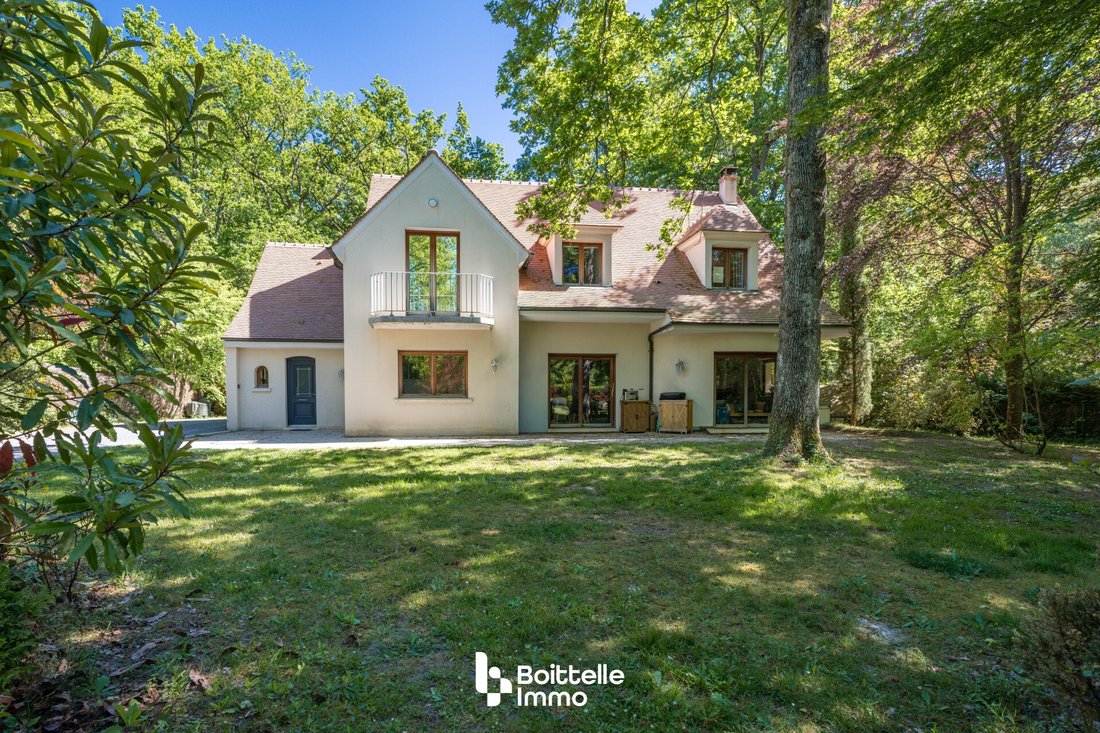 House in Noisy-sur-Ecole, Ile-de-France, France 1 - 17852648