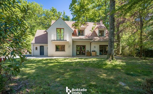 House in Noisy-sur-Ecole, Ile-de-France, France 1