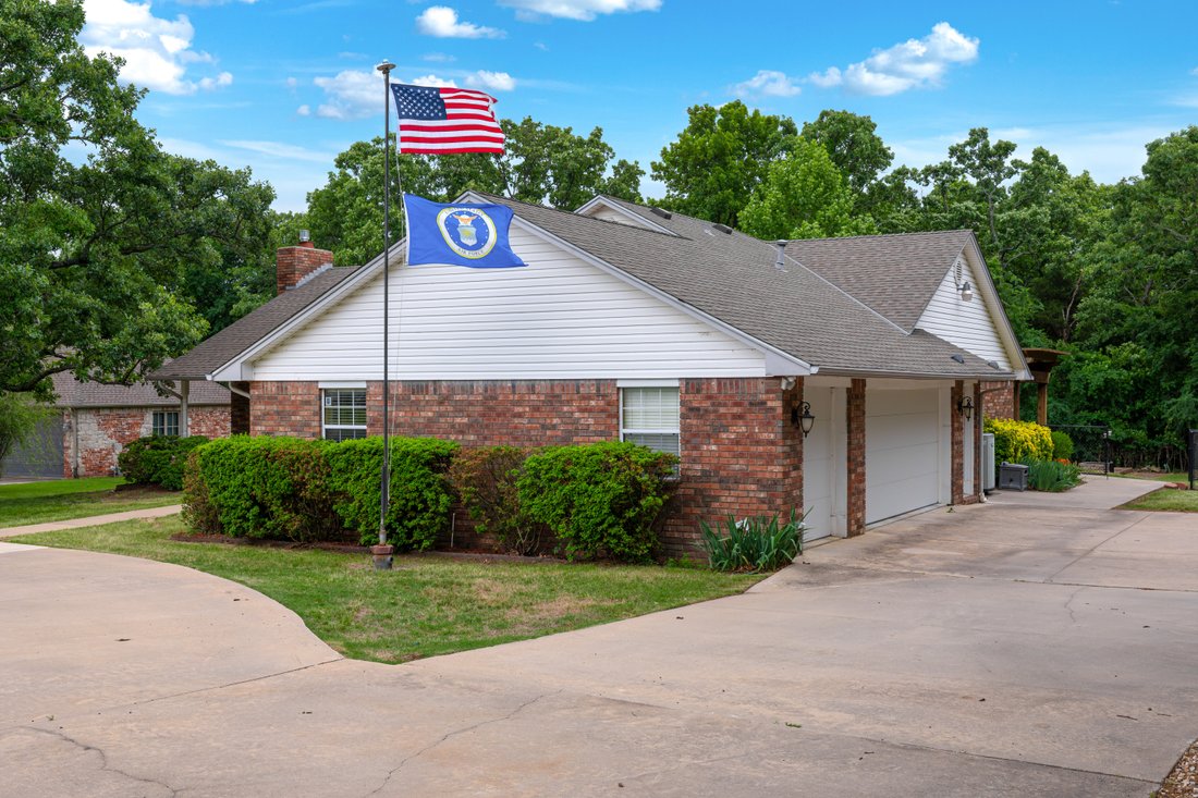 House in Canadian, Oklahoma, United States 5 - 17852714