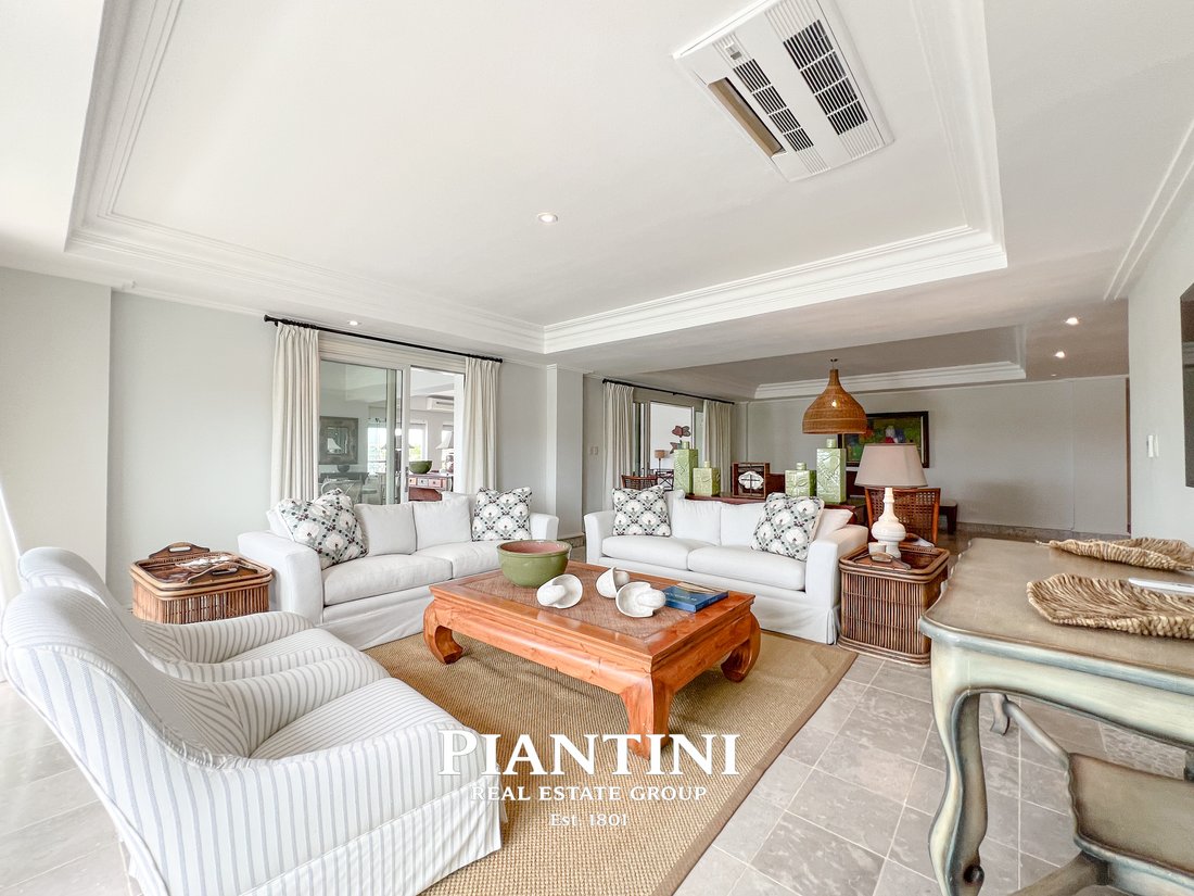 Apartment in Juanillo, La Altagracia Province, Dominican Republic 1 - 17517693