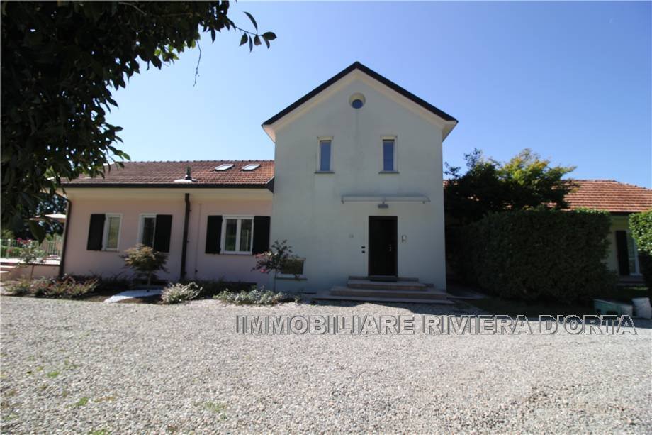 Apartment in Pettenasco, Piedmont, Italy 3 - 17857808