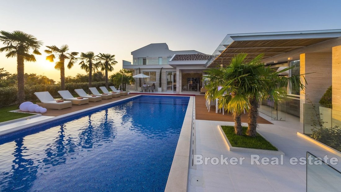 Villa in Pag, Croatia 1 - 17858724