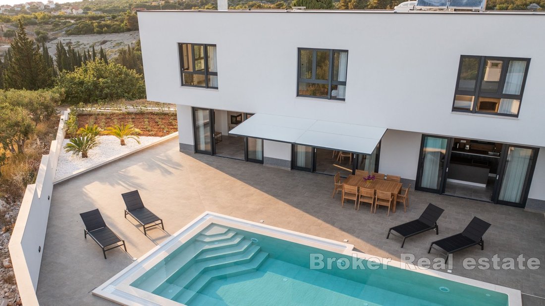 Villa à Supetar, Split-Dalmatie, Croatie 3 - 17858950