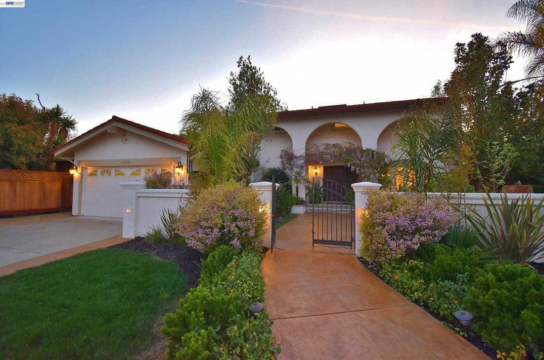 House in Danville, California, United States 1 - 17858150