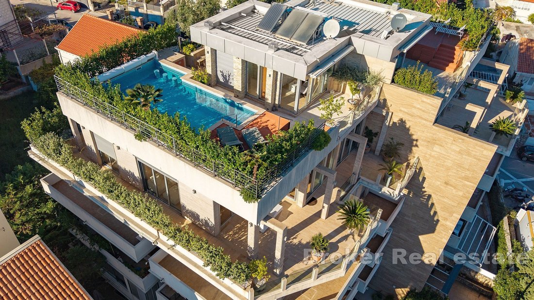 Apartment in Gradski kotar Grad, Dubrovnik, Dubrovnik-Neretva County 1 - 17858571