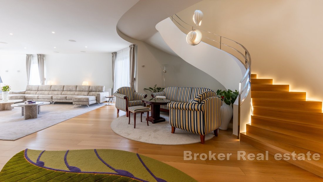 Villa in Gradski kotar Grad, Split, Split-Dalmatia County 5 - 17859085