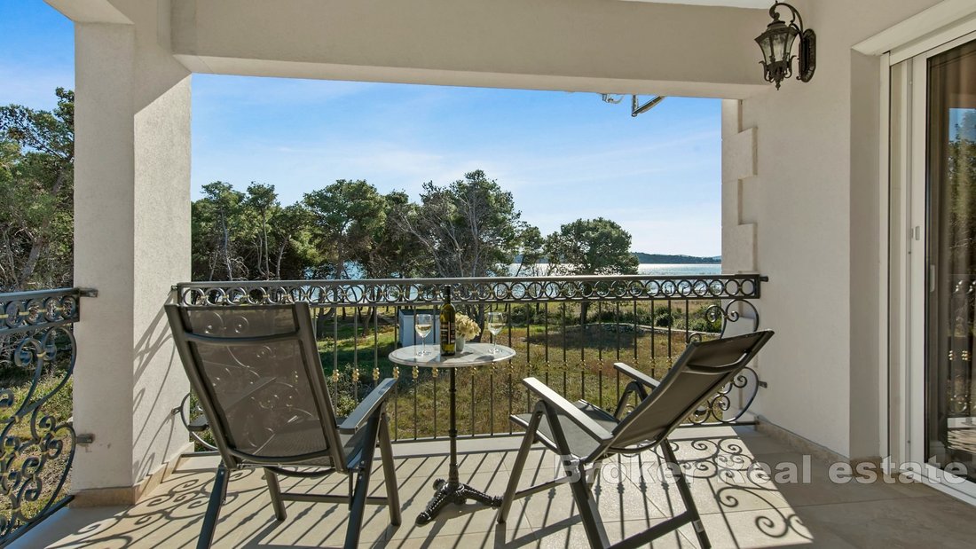 Villa in Gradska cetvrt Varos, Sibenik, Sibenik-Knin County 5 - 17858743