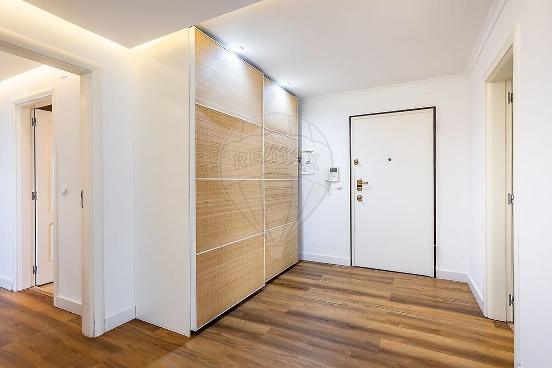 Apartment in Alvalade, Lisbon, Portugal 3 - 17858239