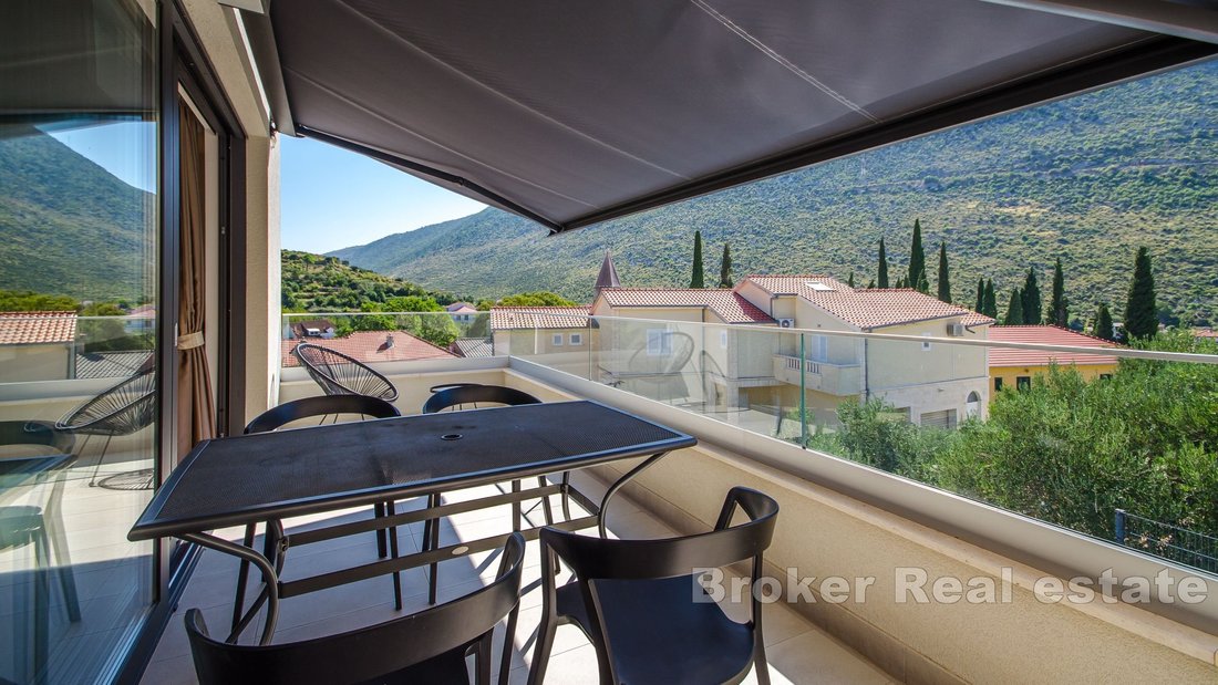 Villa à Split, Split-Dalmatie, Croatie 3 - 17857896