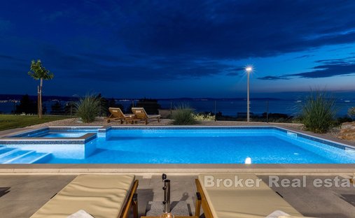 Villa in Miljevac, Split-Dalmatia County, Croatia 1