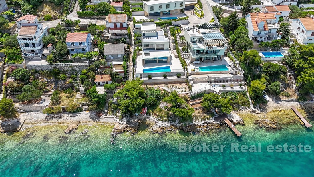 Villa en Okrug Gornji, Split-Dalmacia, Croacia 1 - 17858954
