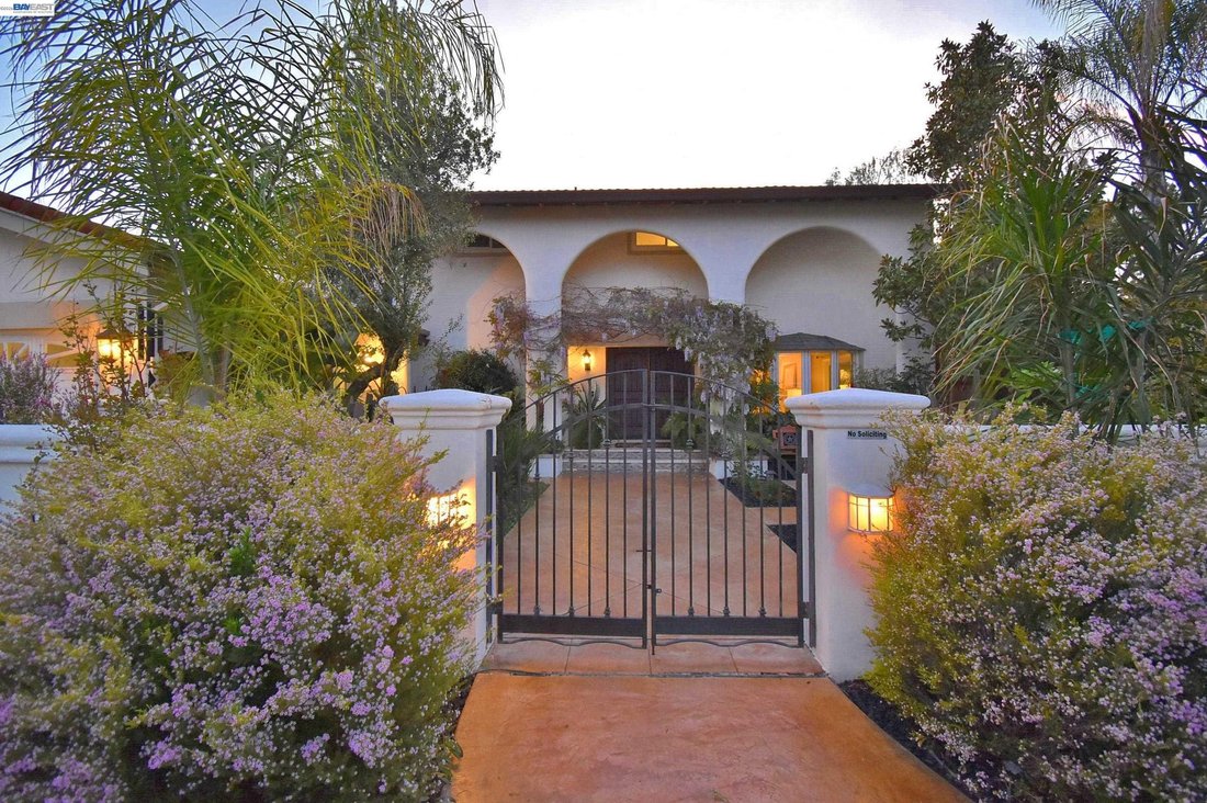 House in Danville, California, United States 2 - 17858150