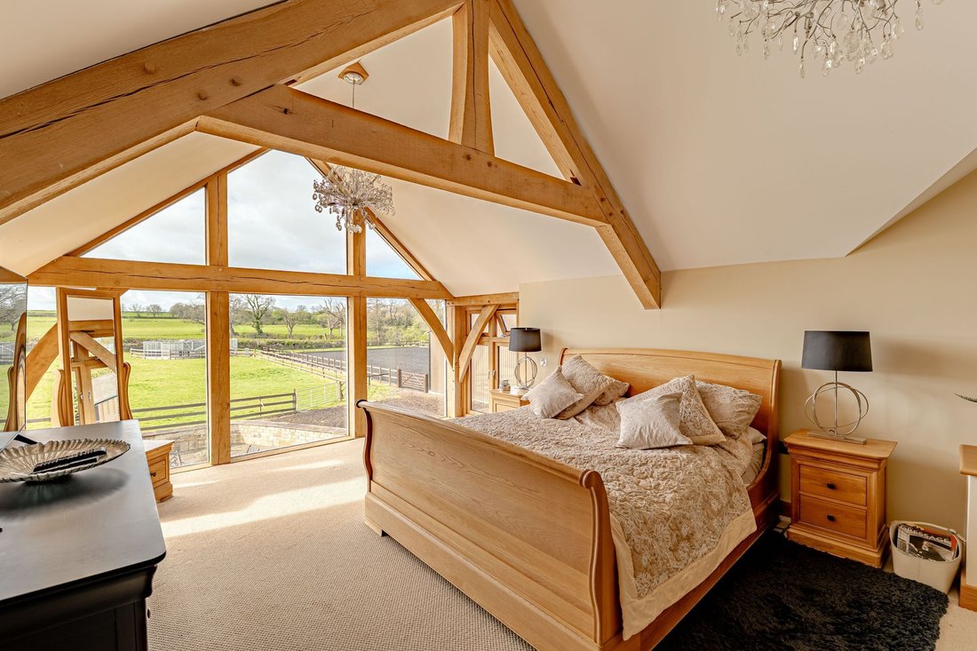House in Beaumont, England 3 - 17857925