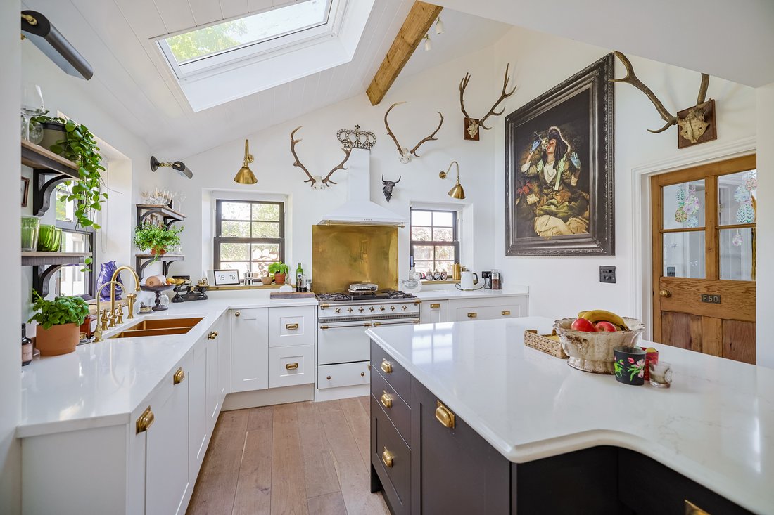 House in Port Eynon, Wales 5 - 17857910