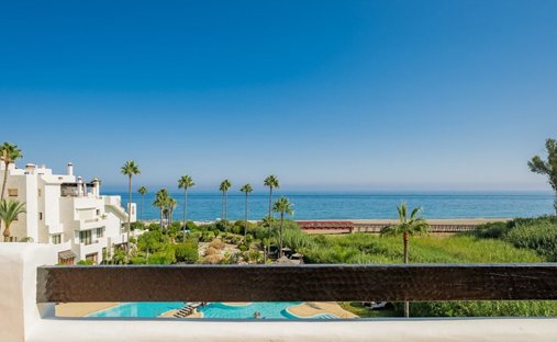 Penthouse in Estepona, Andalusia, Spain 1