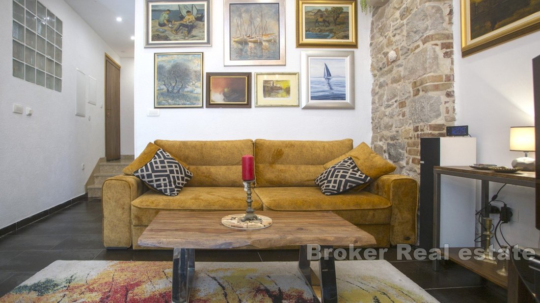 House in Gradski kotar Grad, Split, Split-Dalmatia County 4 - 17858688