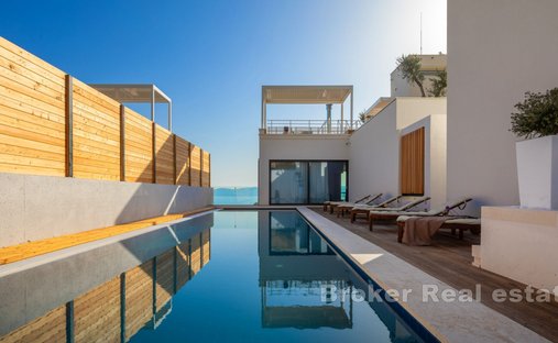 Villa in Omis, Split-Dalmatia County, Croatia 1