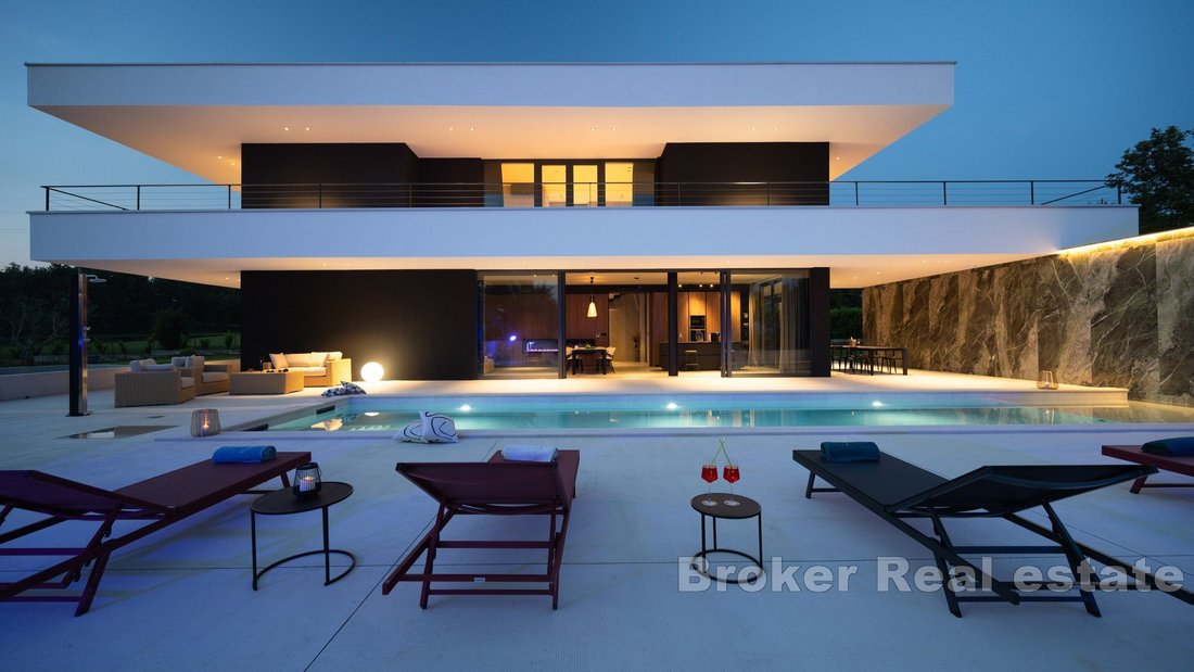 Villa in Umag, Istria County, Croatia 1 - 17859068