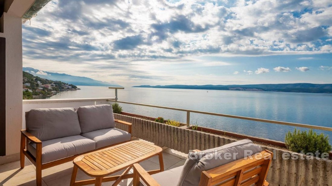 Villa in Omis, Split-Dalmatia County, Croatia 1 - 17858618
