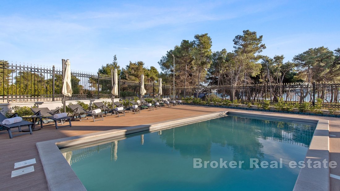 Villa in Gradska cetvrt Varos, Sibenik, Sibenik-Knin County 3 - 17858743