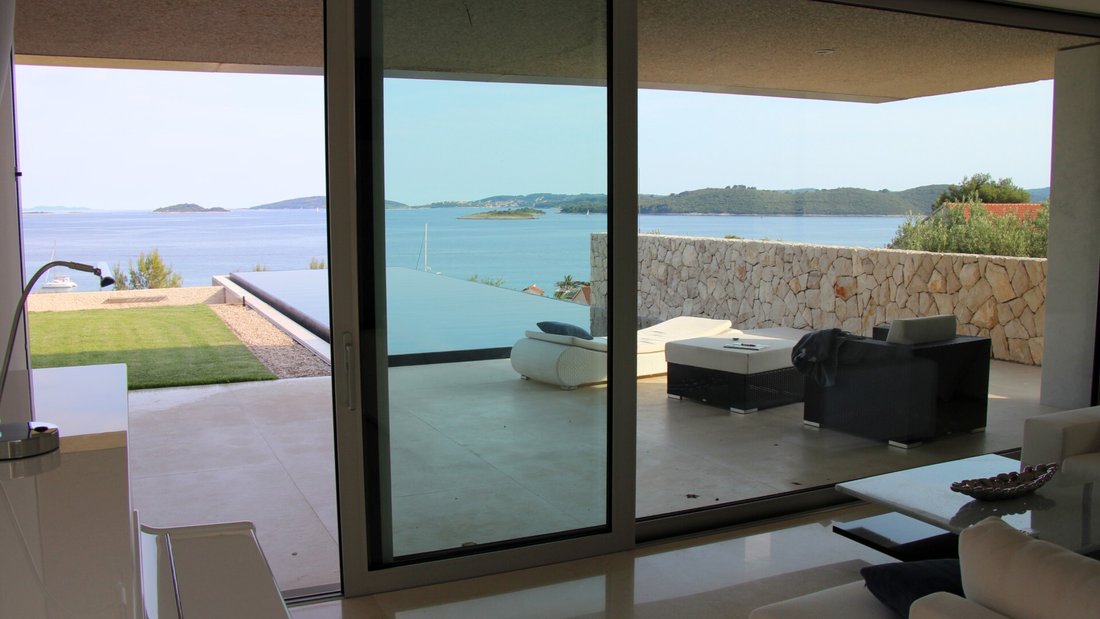 Villa in Trpanj, Dubrovnik-Neretva County, Croatia 4 - 17858916