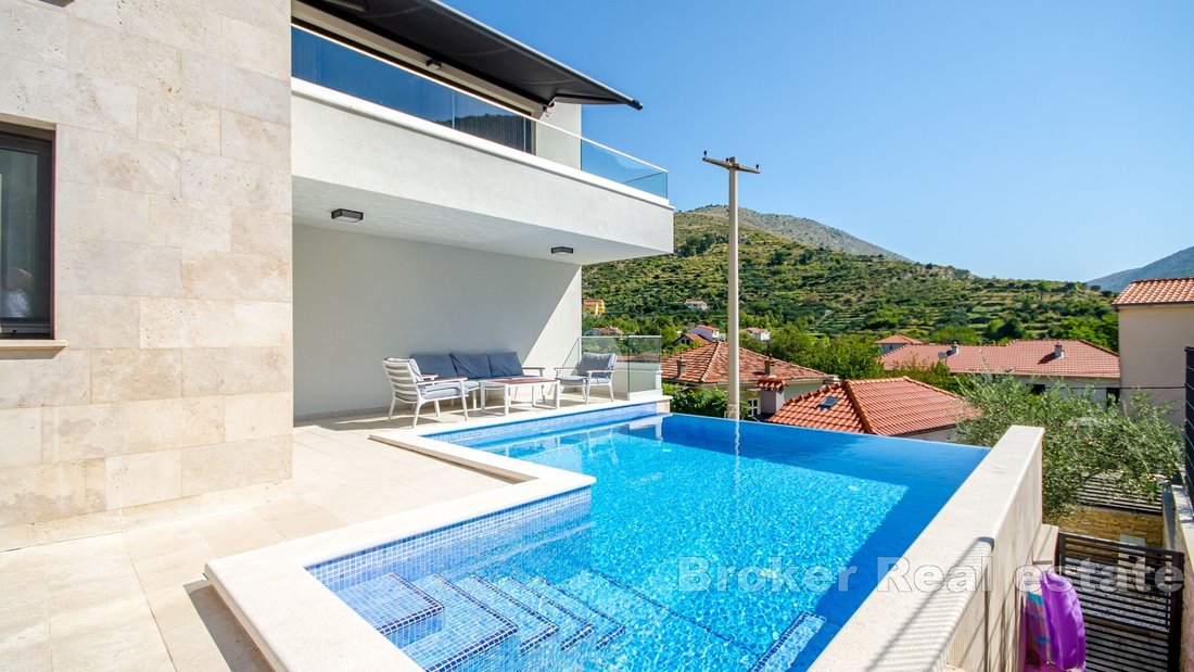 Villa à Split, Split-Dalmatie, Croatie 1 - 17857896