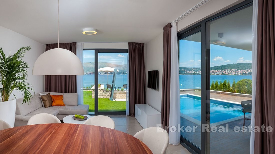 Villa in Okrug Gornji, Split-Dalmatia County, Croatia 4 - 17857547