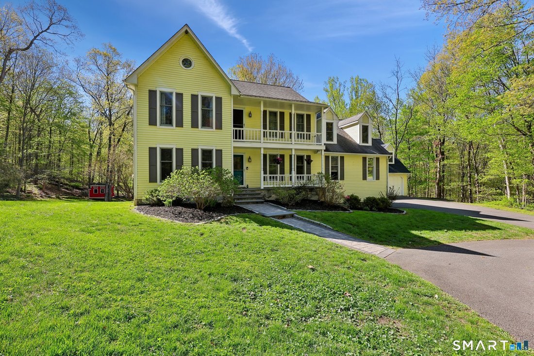 House in Bethel, Connecticut, United States 3 - 17858099