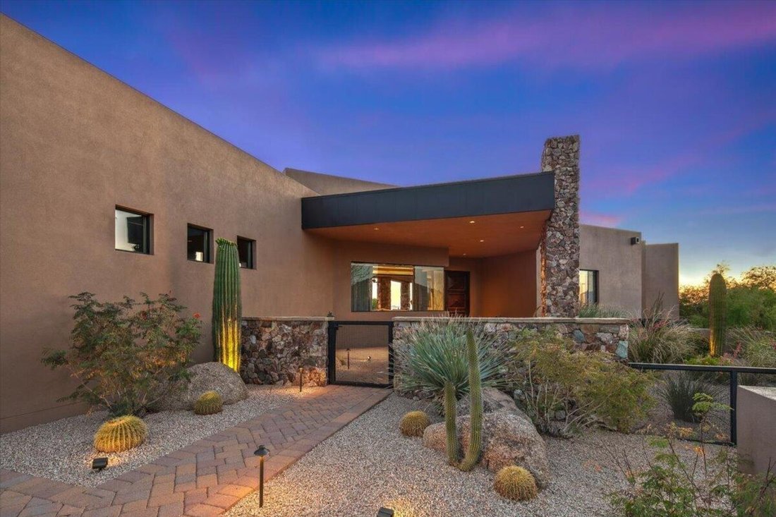 Scottsdale, Arizona, United States 2 - 17858593
