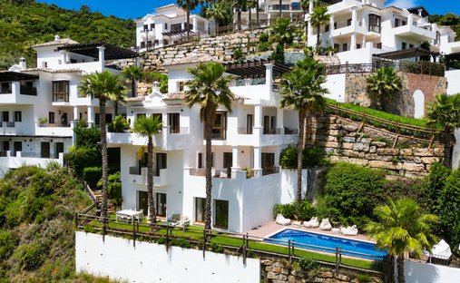Villa in Benahavis, Andalusia, Spain 1