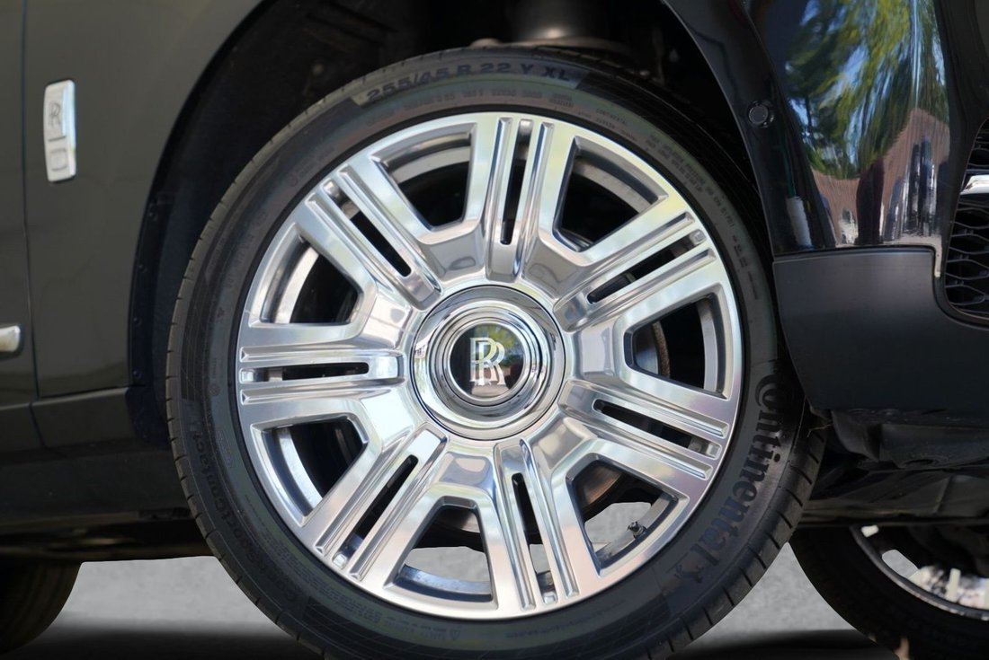 Suv in North Olmsted, OH, United States 3 - 17842022