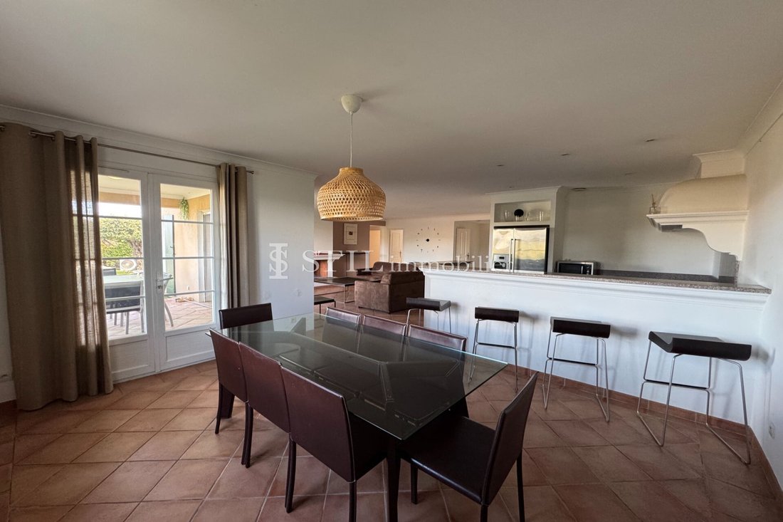 Villa in Ville-Les Saquedes-Le Bouillonnet, Sainte-Maxime, France 5 - 17858636